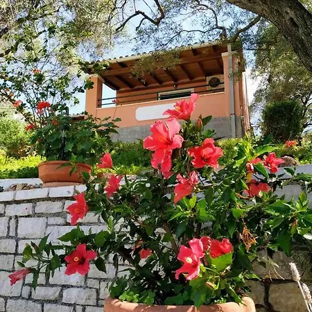 Stefanos By Hotelius Apartman Glífa
